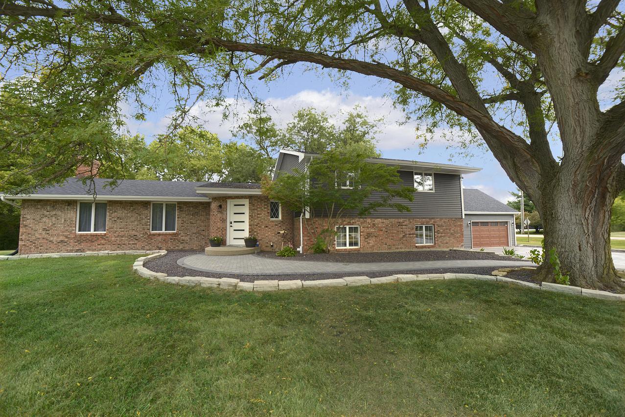 2531 E 1669th Rd., Ottawa, IL 61350