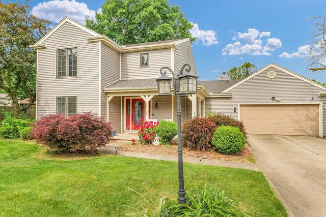 2107 Woodland Glen Ln., Champaign, IL 61822