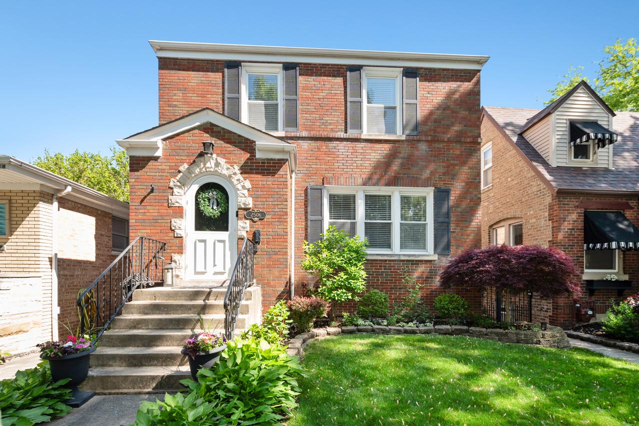 2506 W 107th St., Chicago, IL 60655
