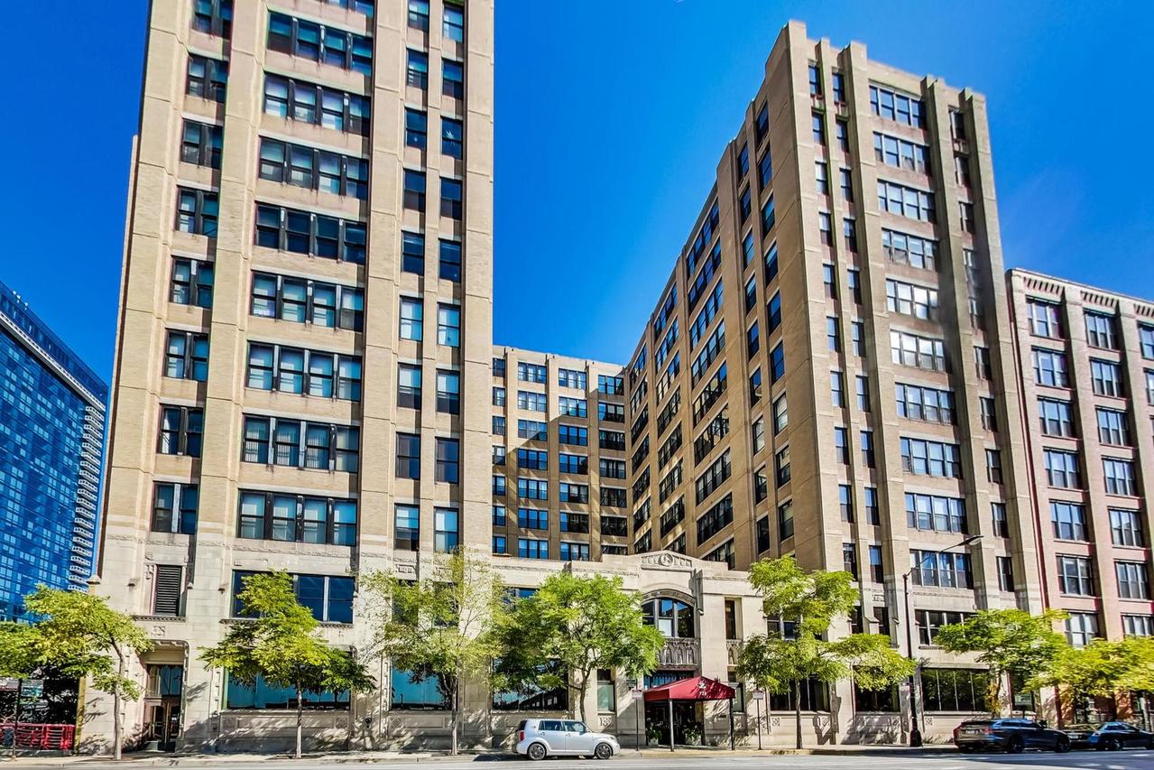 728 W Jackson Blvd. #817, Chicago, IL 60661