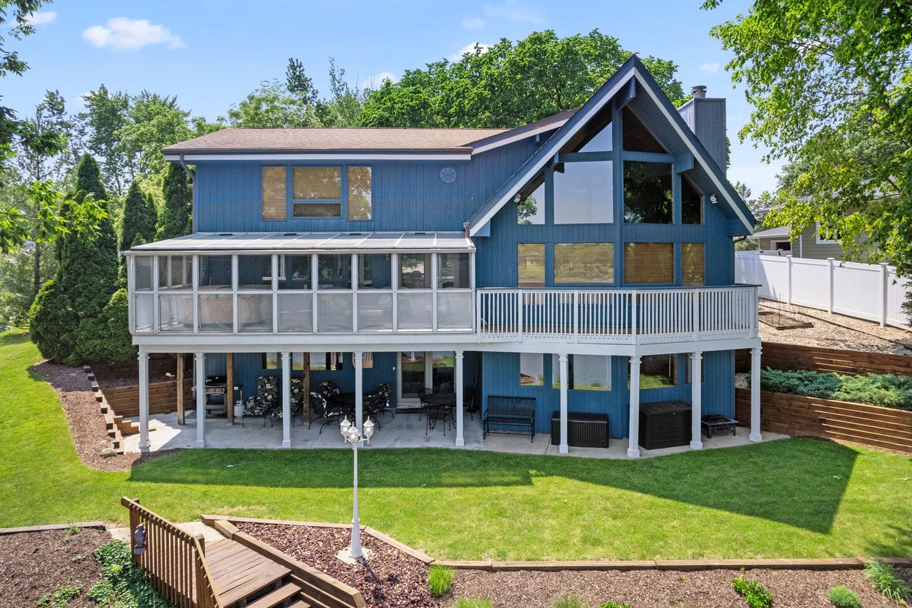 1171 Lady Bird Dr., Lake Holiday, IL 60552