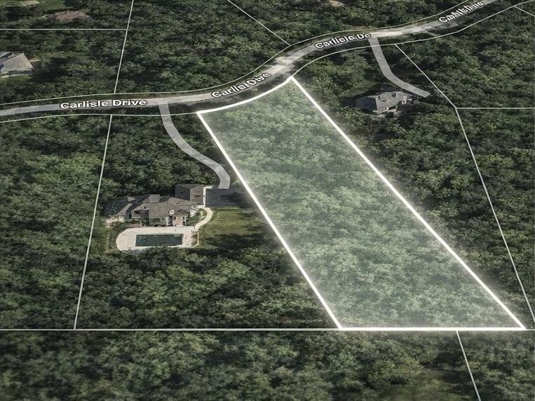 3888 Carlisle Dr., Crystal Lake, IL 60012