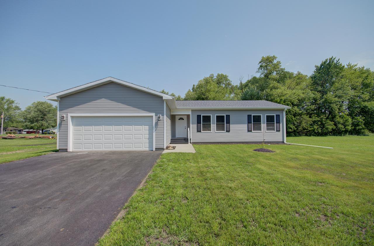 382 W 3rd St., Braidwood, IL 60408
