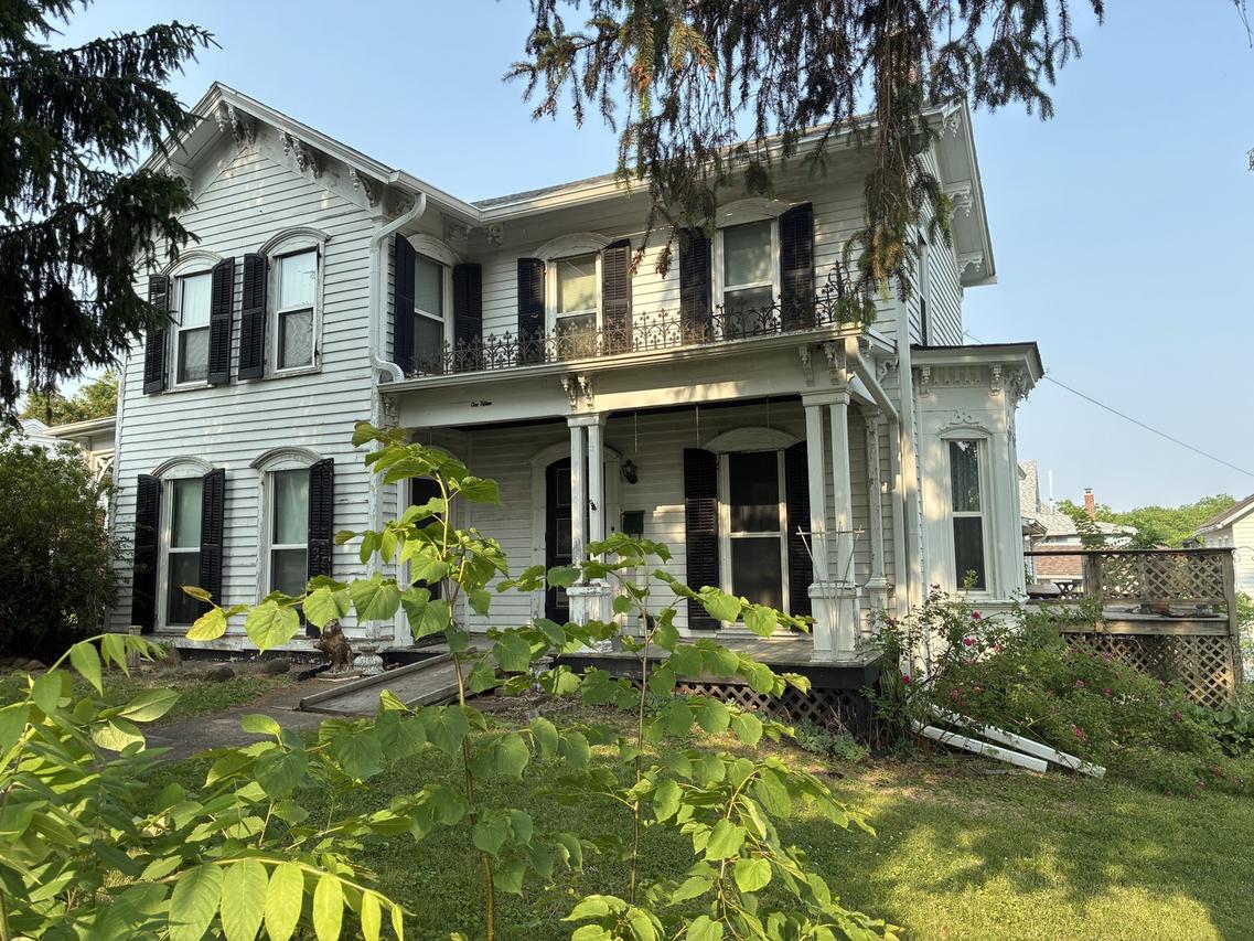 115 N Clay St., Mt. Carroll, IL 61053