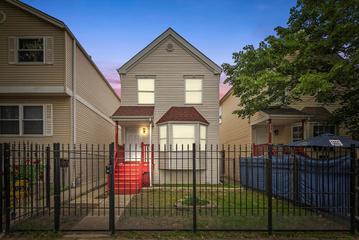 4513 S Wood St., Chicago, IL 60609