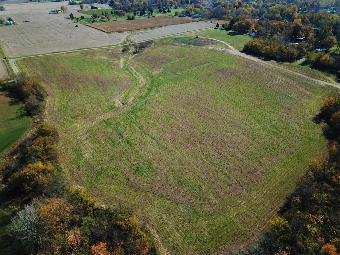 6 N Division St., Mark, IL 61340