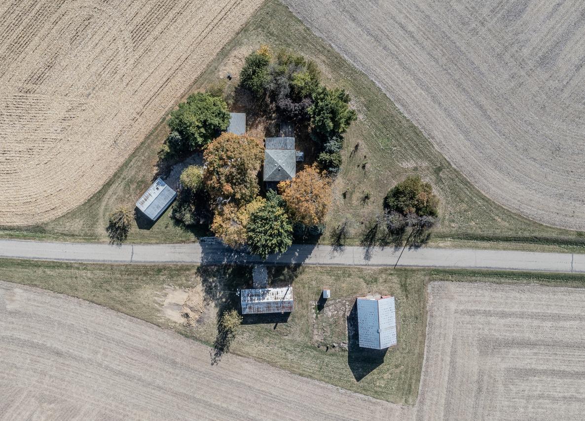 24592 2235 North Ave., Princeton, IL 61356