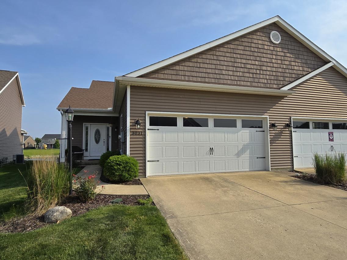 3031 E Stillwater Landing, Urbana, IL 61802