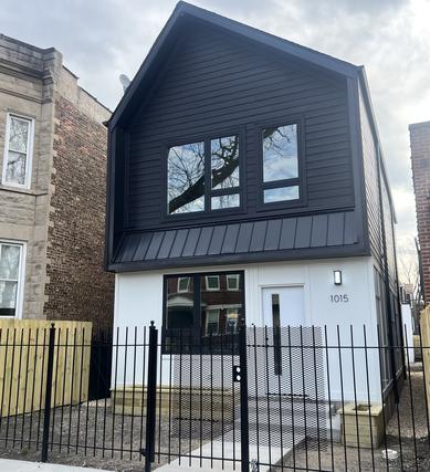 1015 N Monticello Ave., Chicago, IL 60651
