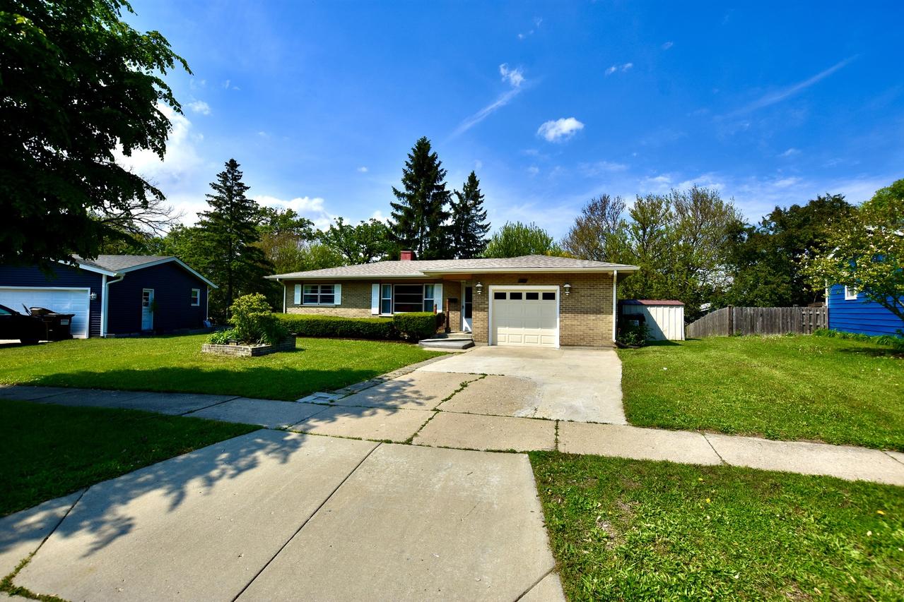 4510 Ashley Dr., Mchenry, IL 60050