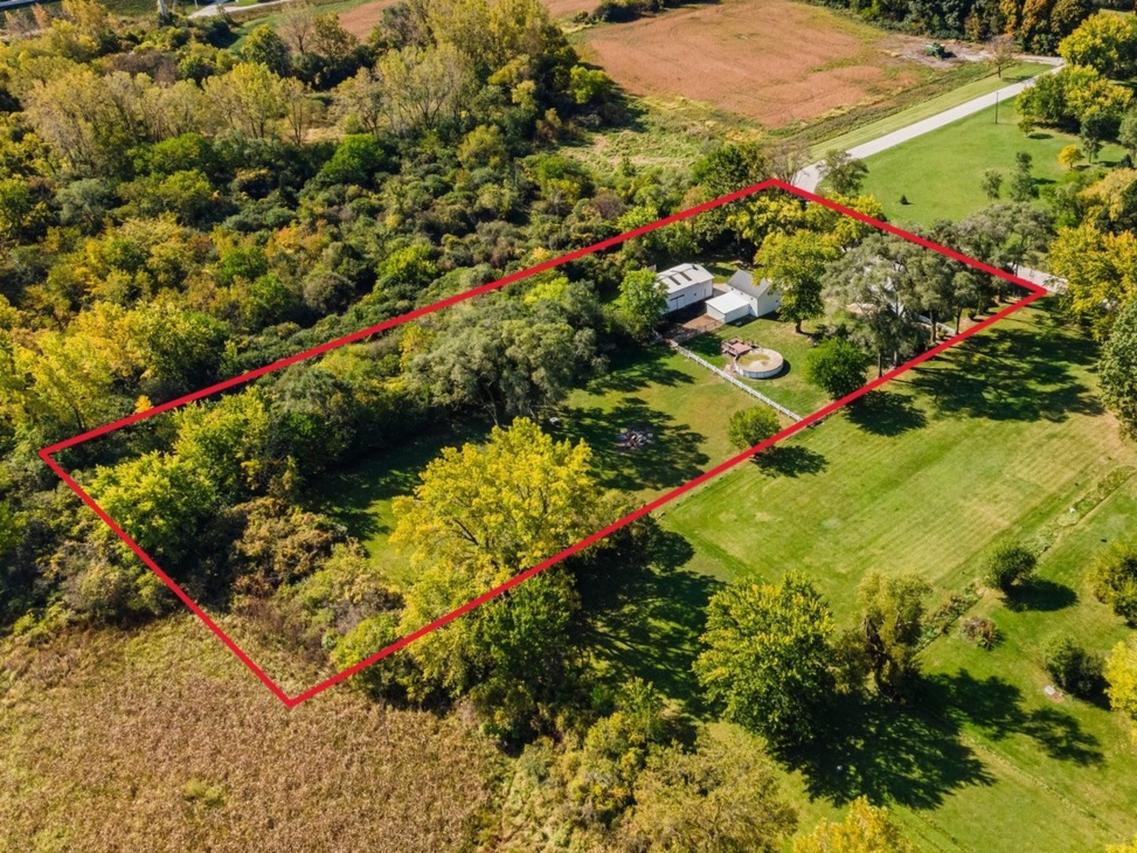 4S365 Meadow Rd., Naperville, IL 60563