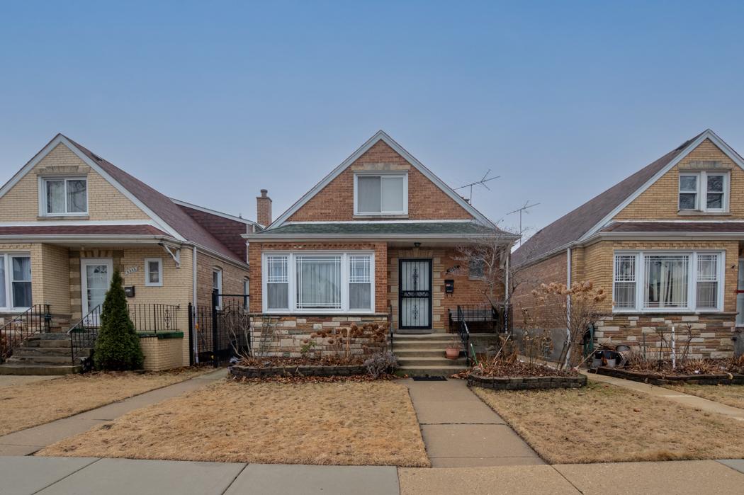 5936 S Keeler Ave., Chicago, IL 60629