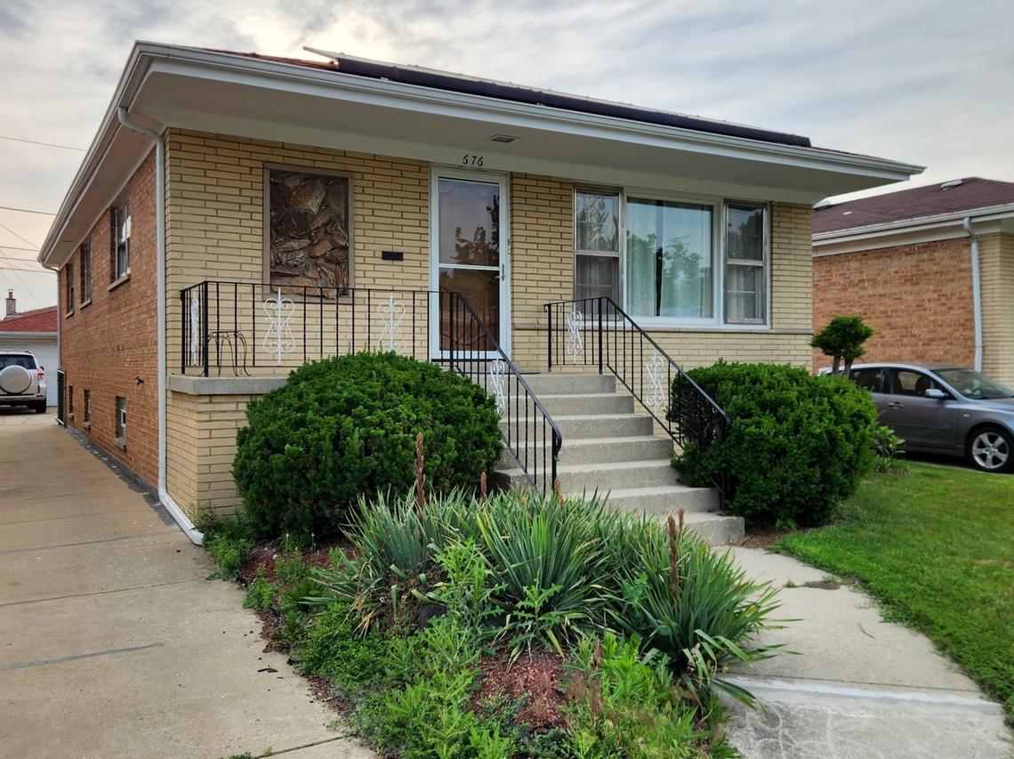 [Address Hidden by Seller], Calumet City, IL 60409