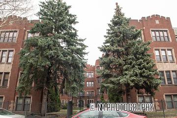 1942 E 74th St. #3B, Chicago, IL 60649