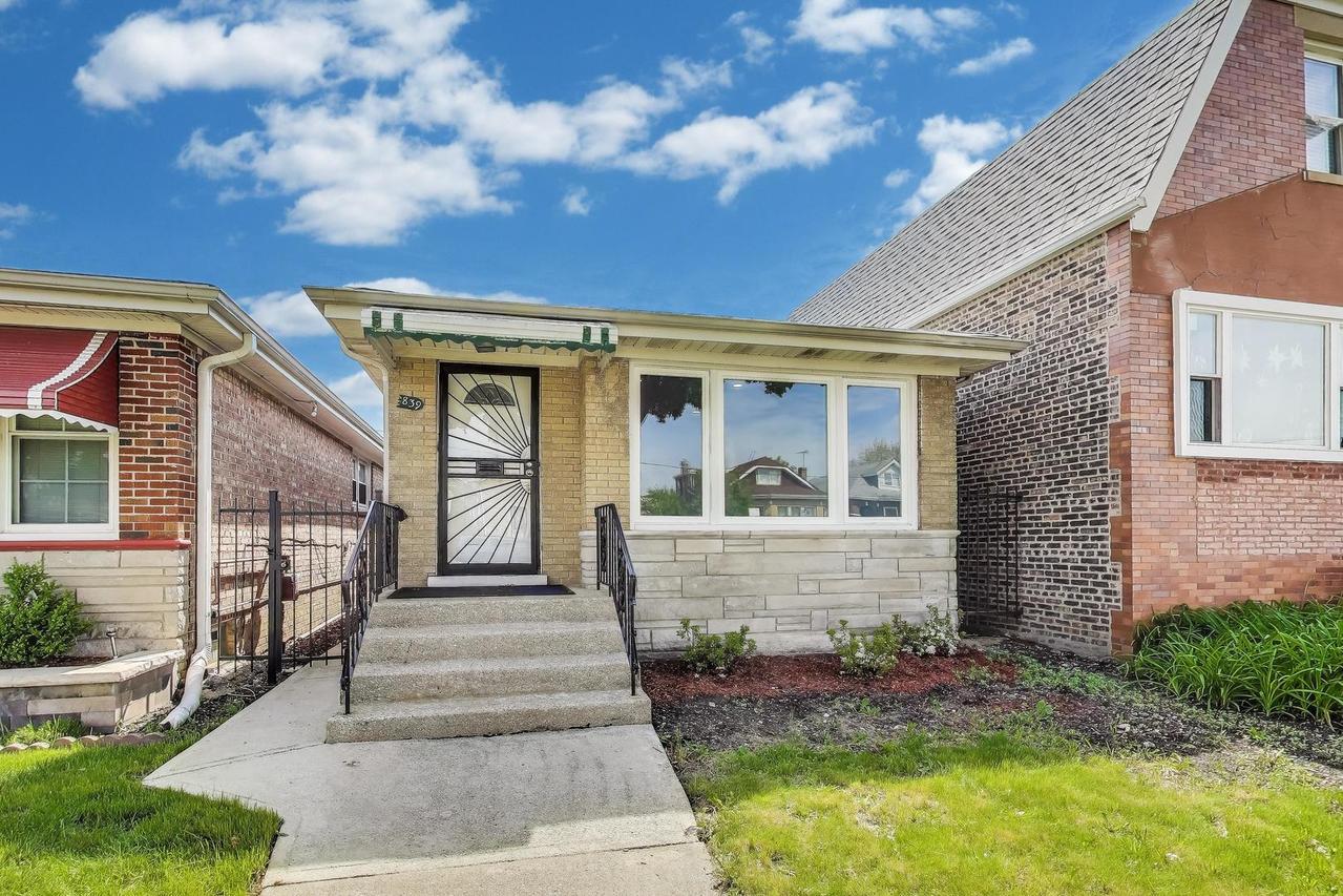 839 N Kildare Ave., Chicago, IL 60651