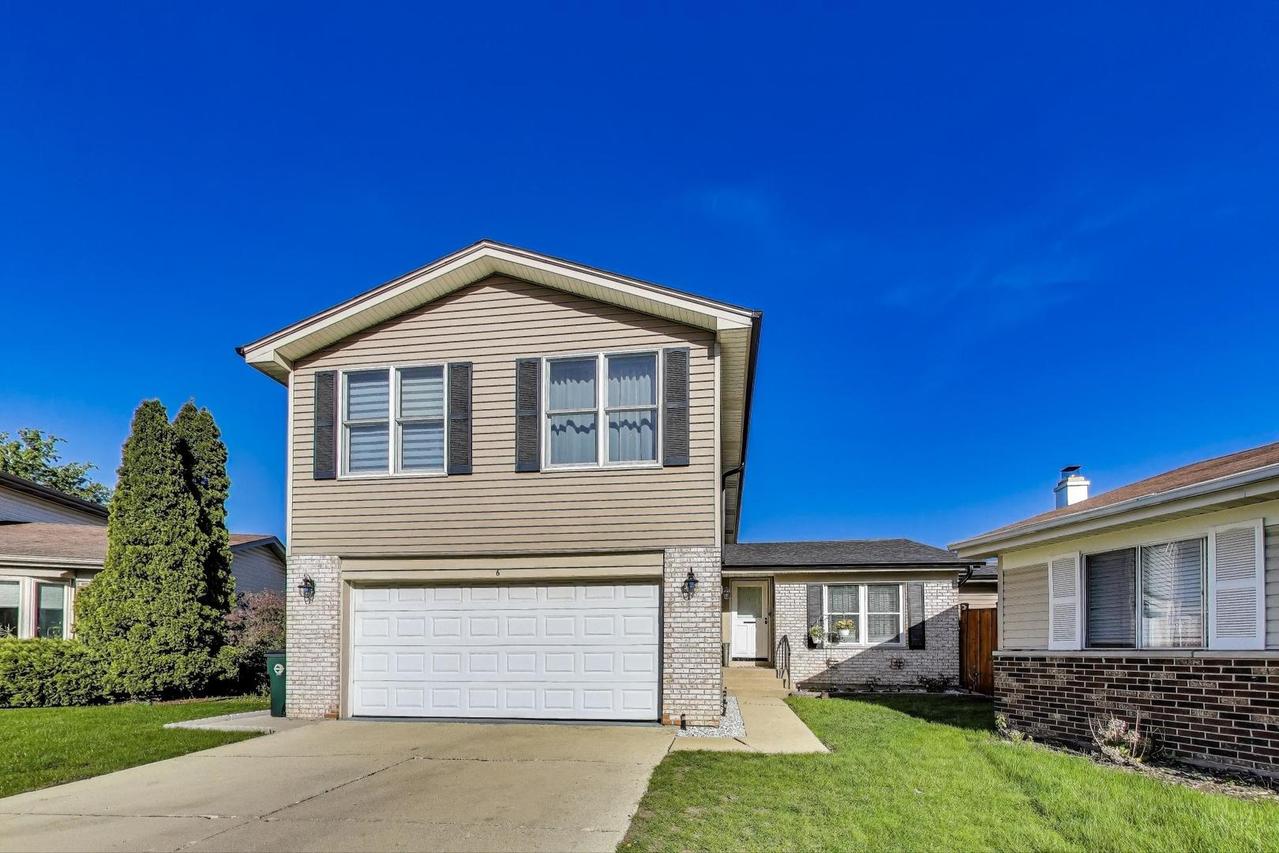 6 Plover Ct., Woodridge, IL 60517