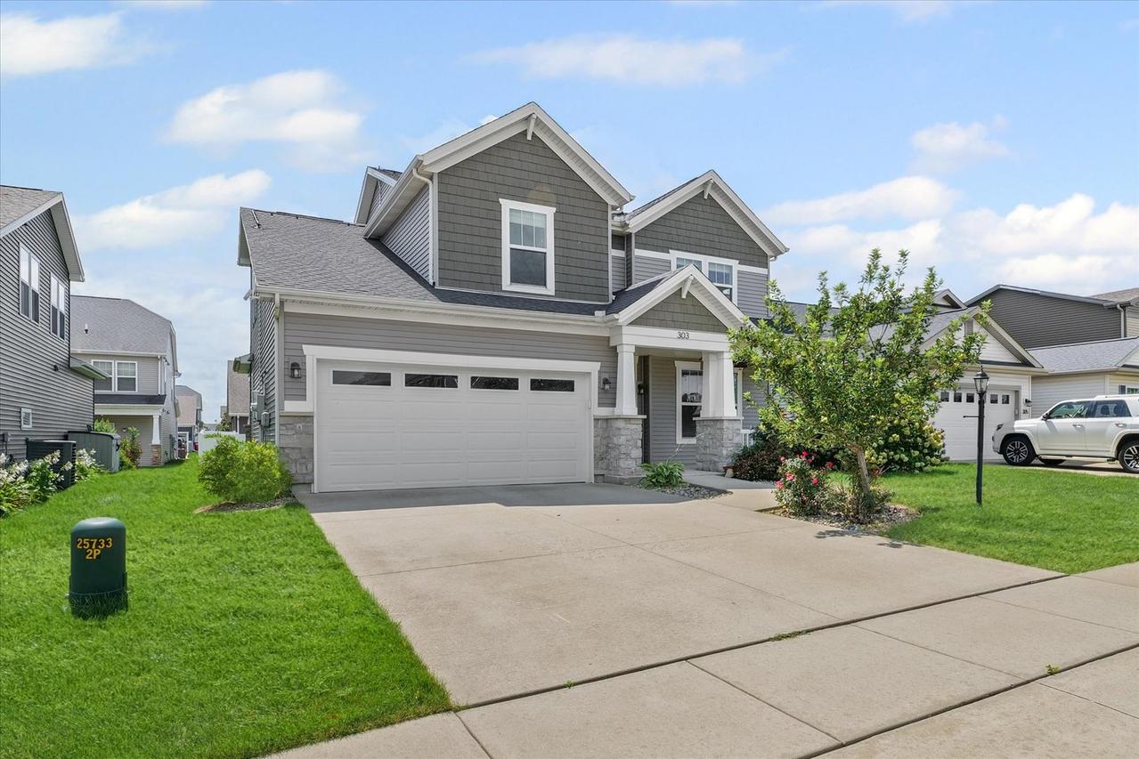 303 Bardeen Ln., Champaign, IL 61822