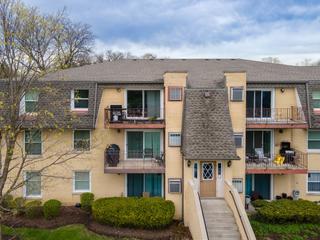 810 N River Rd. #3A, Mount Prospect, IL 60056