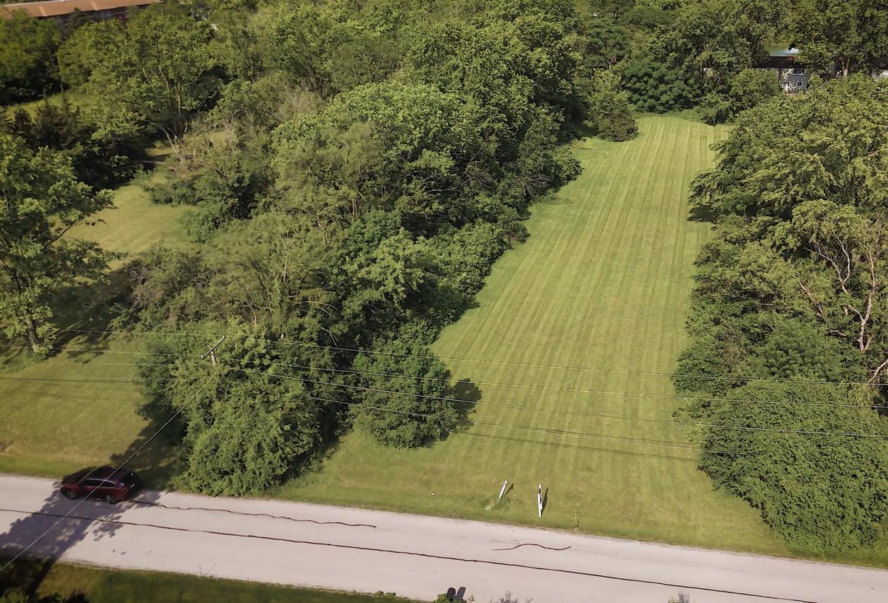 2822 Jackson Dr., Arlington Heights, IL 60004