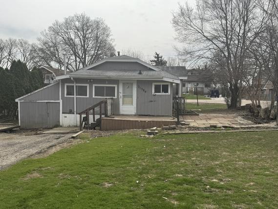 21584 W Lake Ave., Lake Villa, IL 60046