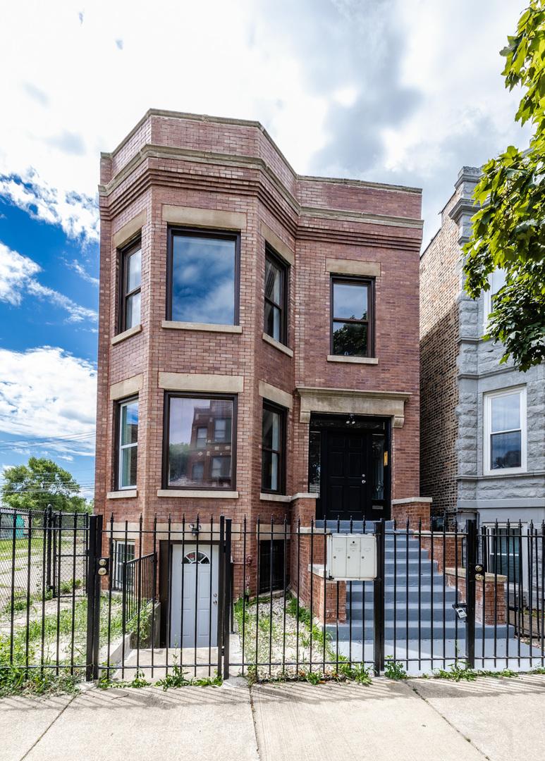 3651 W Grenshaw St., Chicago, IL 60624