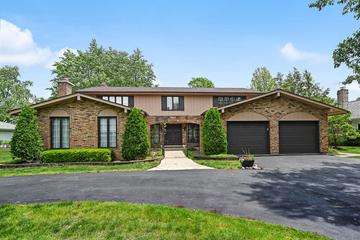 8417 Gleneyre Rd., Darien, IL 60561