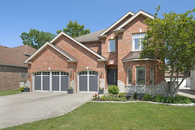 785 N Emroy Ave., Elmhurst, IL 60126