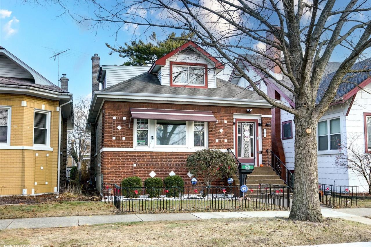 3601 Euclid Ave., Berwyn, IL 60402