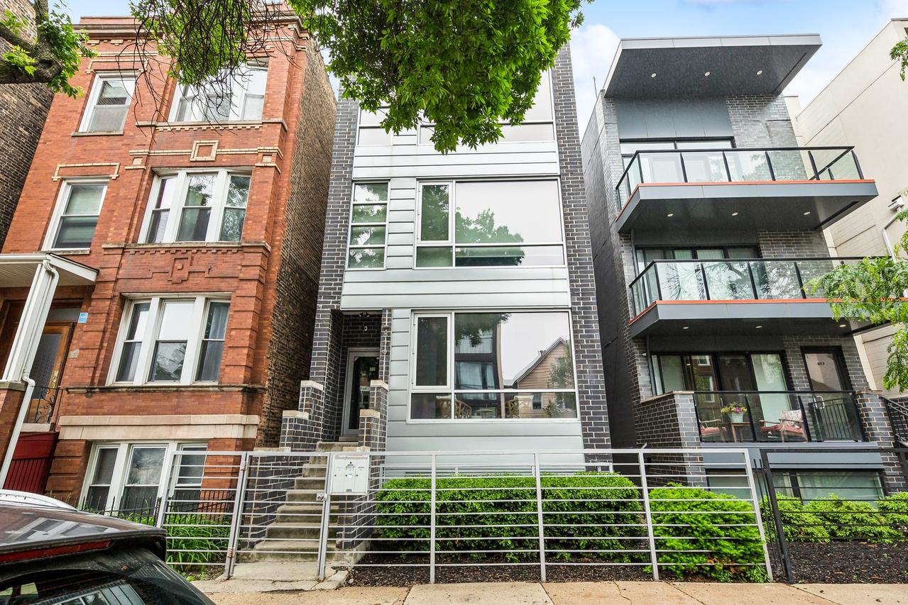 879 N Marshfield Ave. #1, Chicago, IL 60622