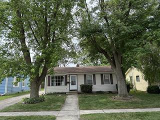 414 Spring Ave., Dekalb, IL 60115