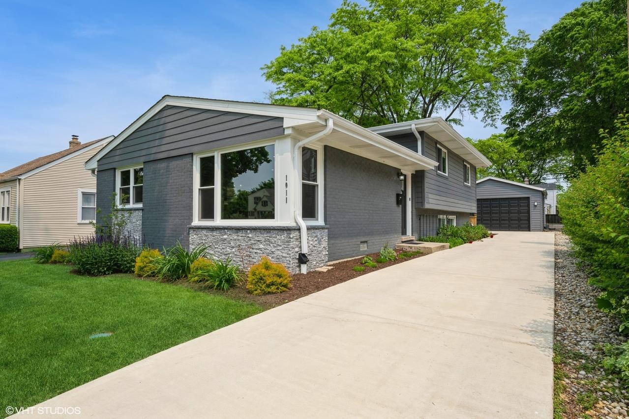 1011 N Ridge Ave., Arlington Heights, IL 60004