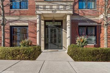 727 N Mckinley Rd. #100, Lake Forest, IL 60045
