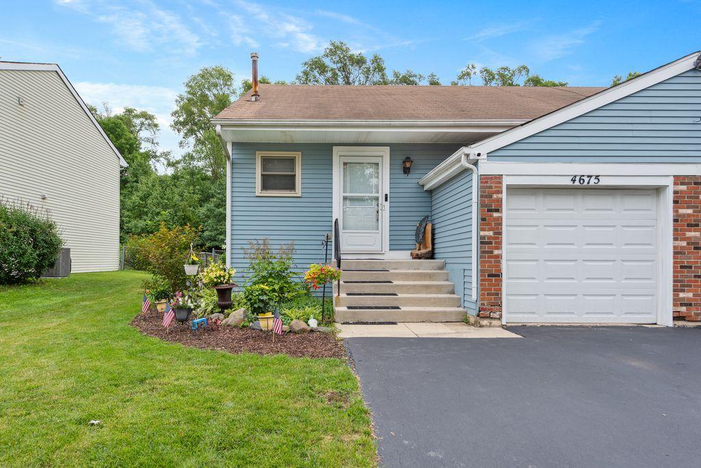 4675 Whitney Dr., Hanover Park, IL 60133