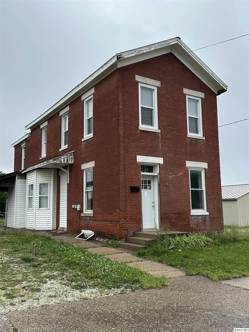 431 N 5th St., Quincy, IL 62301