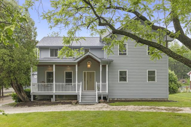 27W268 Hoy Ave., Warrenville, IL 60555