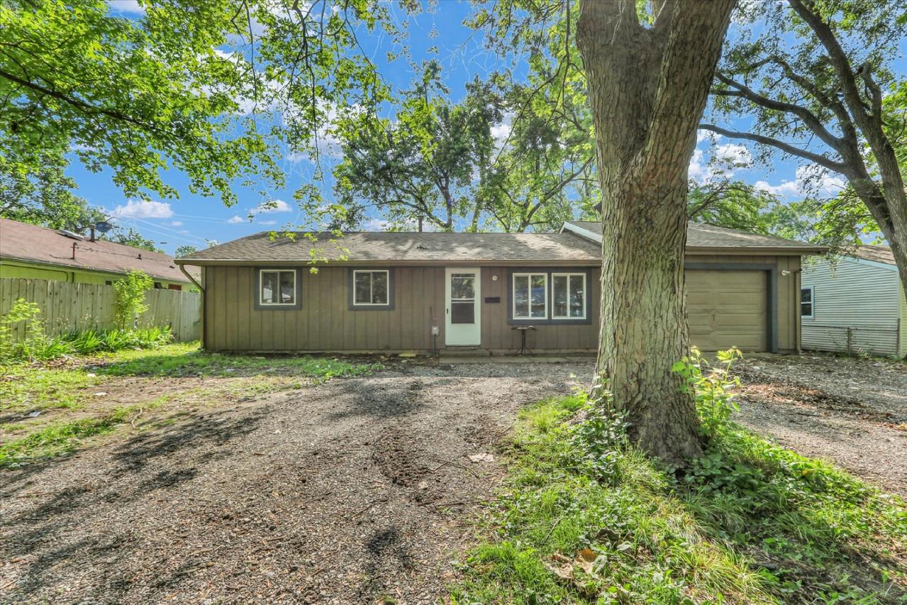 104 Dodson Dr., Urbana, IL 61802