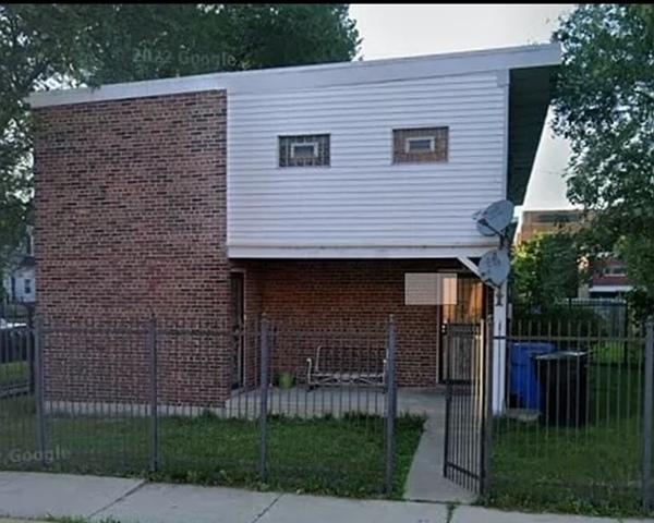 3725 S Wabash Ave., Chicago, IL 60653