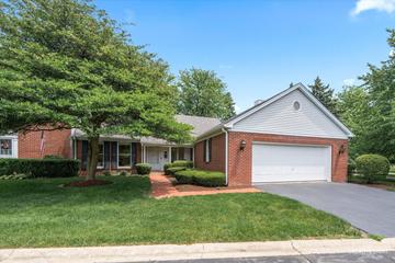 11 Hanover Ln., Sugar Grove, IL 60554