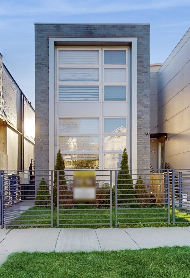1802 N Mozart St., Chicago, IL 60647