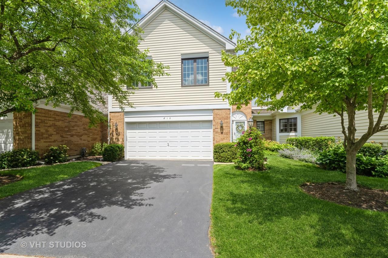 810 Braeman Ct., Libertyville, IL 60048