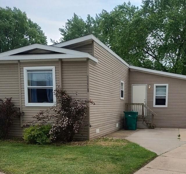 1178 Candida Rd., Elgin, IL 60123