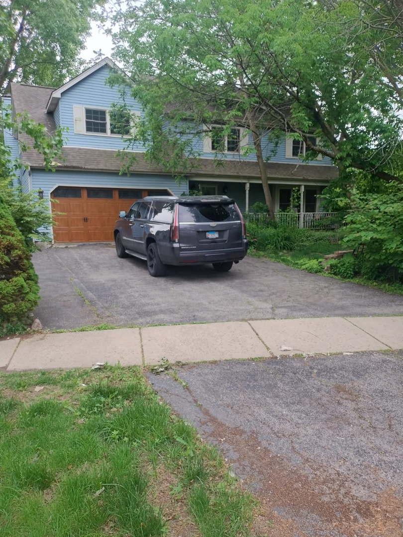 569 Boardman Cir., Bolingbrook, IL 60440