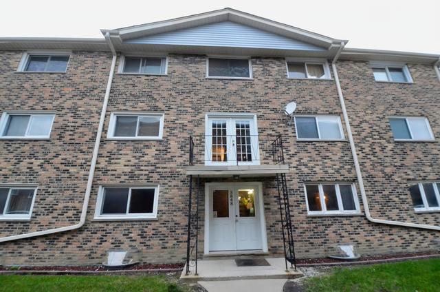 5848 W 76th Pl. #202, Burbank, IL 60459
