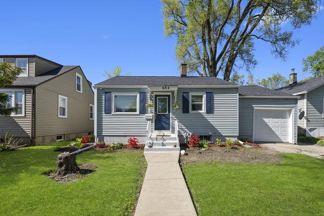 684 Cooper Ave., Elgin, IL 60120