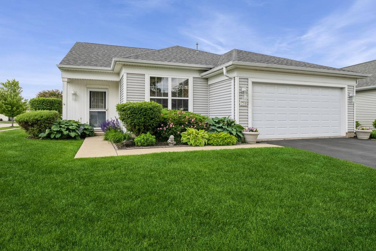 12140 Hideaway Dr., Huntley, IL 60142