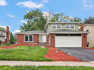17708 Pebblewood Ln., Hazel Crest, IL 60429