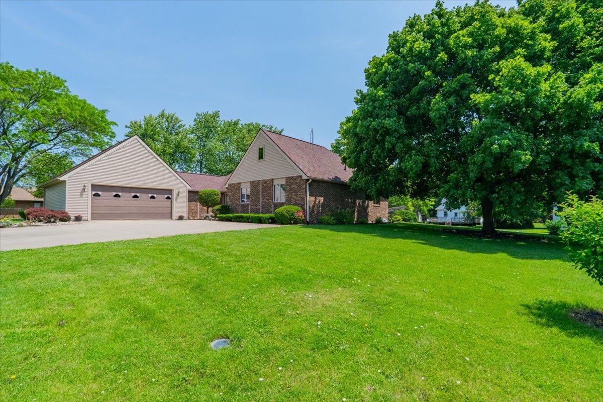 419 Circle Dr., Odell, IL 60460