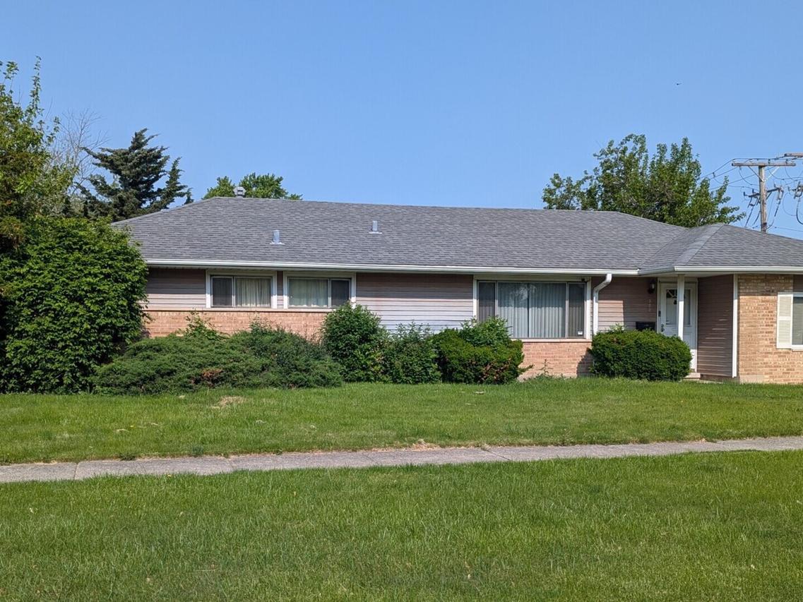 500 Lakewood Blvd., Park Forest, IL 60466