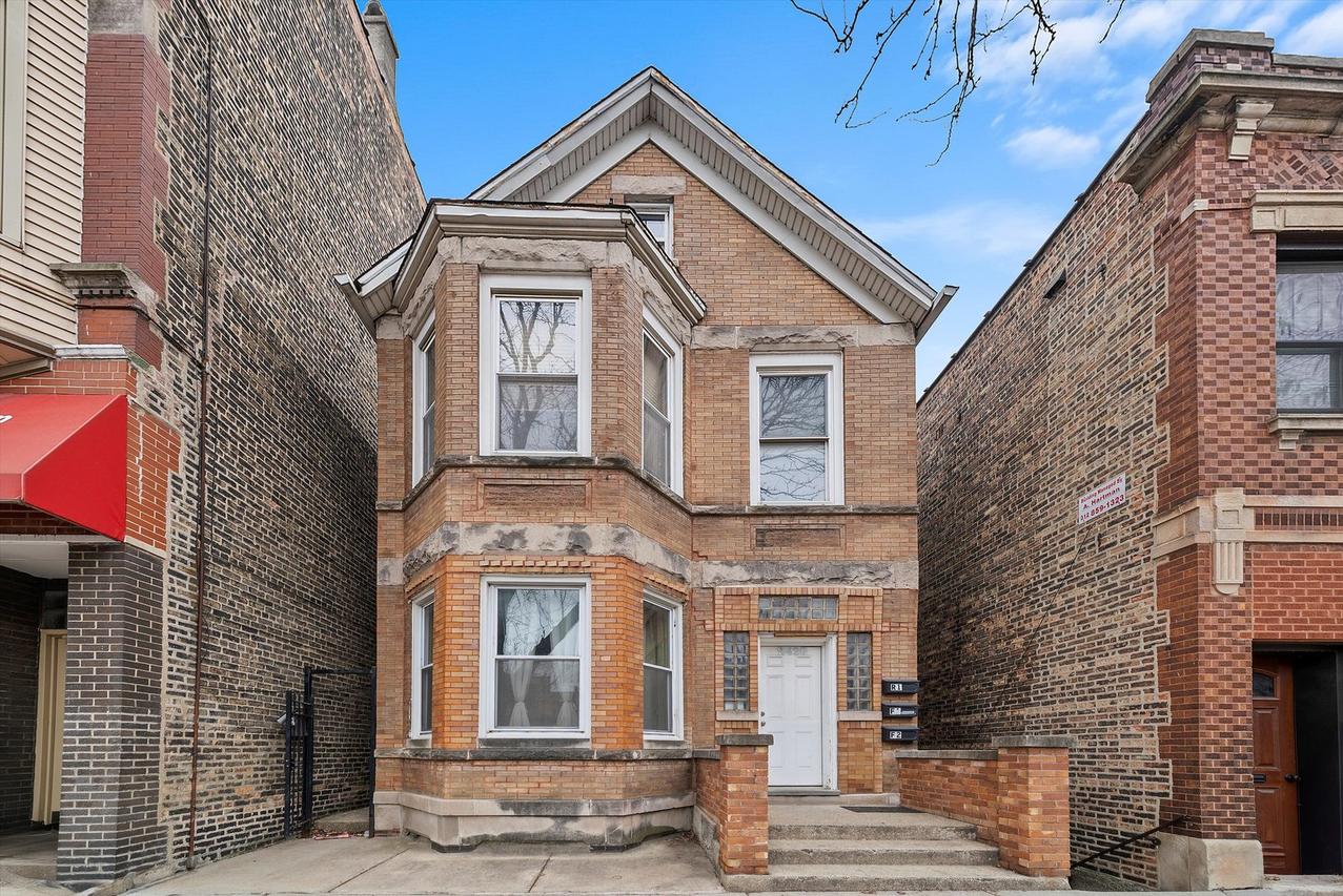 2420 S Oakley Ave., Chicago, IL 60608