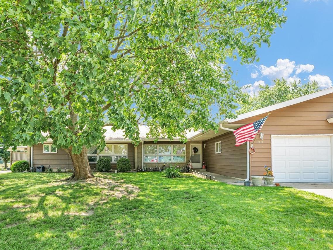 1518 Golfview Rd. #1, Rantoul, IL 61866
